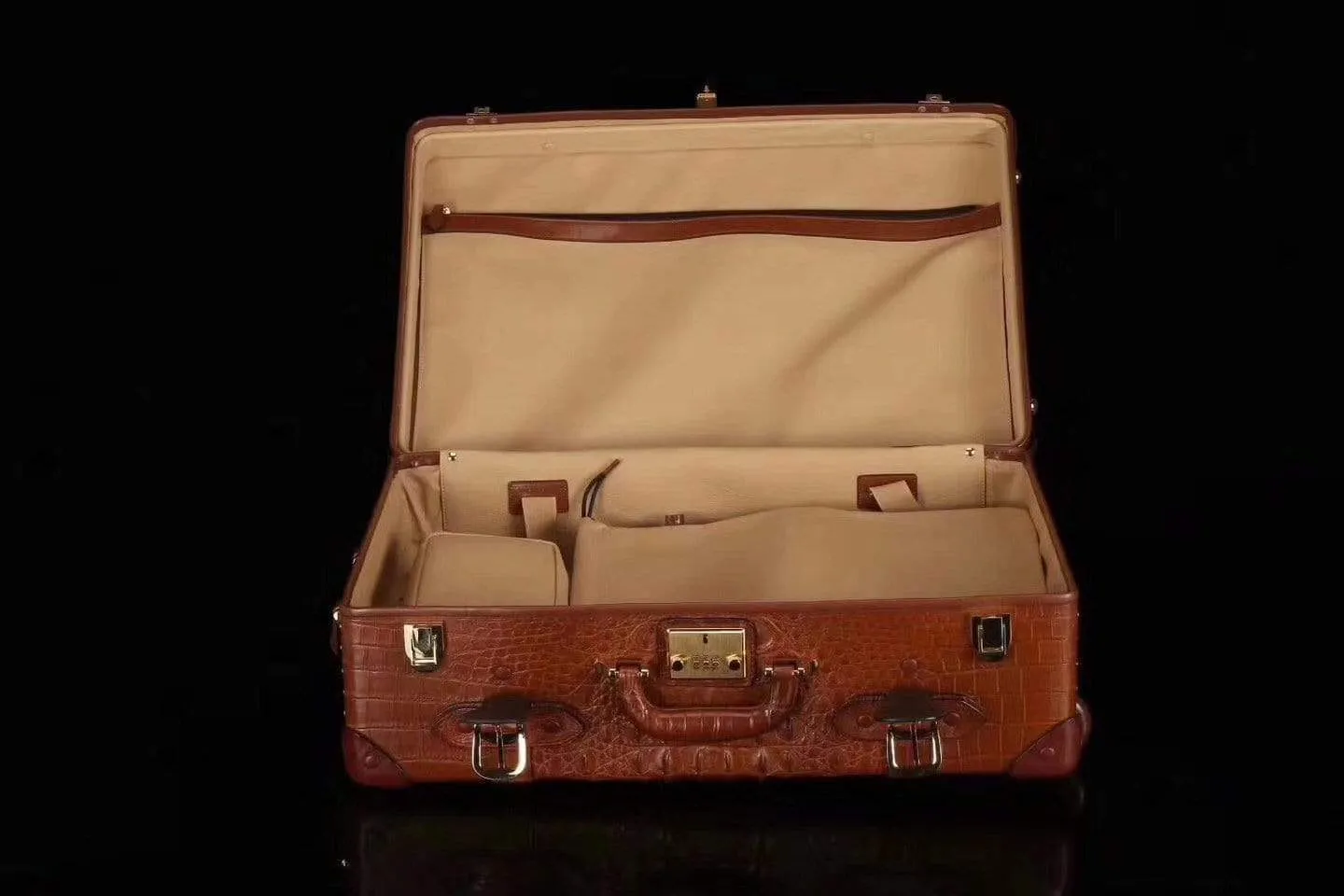 Fashion Genuine crocodile Skin Leather Luggage,Suitcase,Rolling case