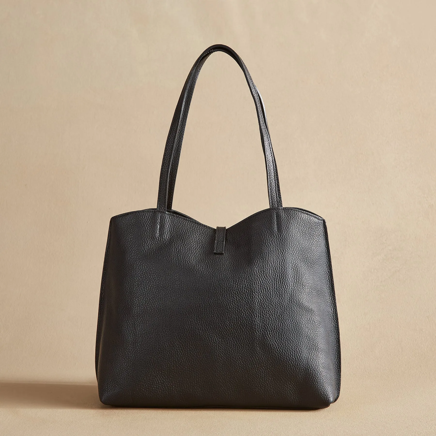 Lucero Latch Tote