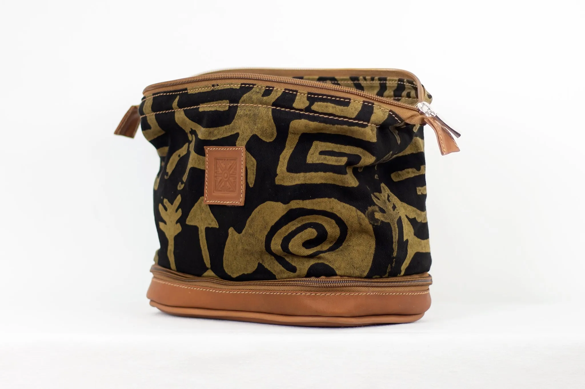 Travel Toiletry Bag - Oso